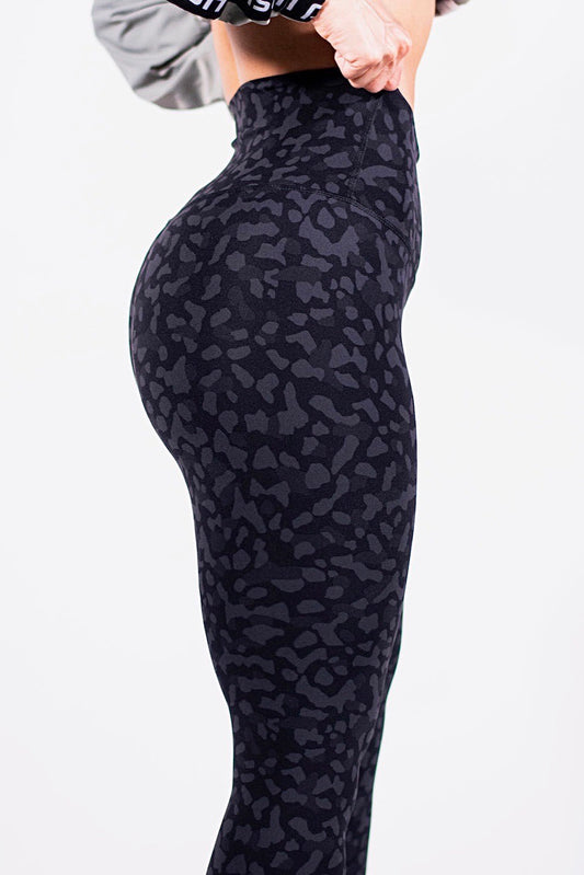 LAY UP LEGGINGS